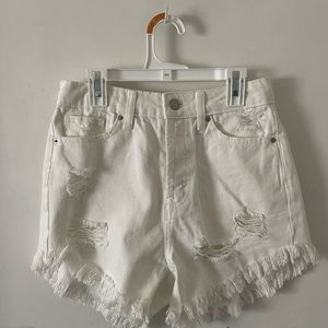 Wild Fable White Short